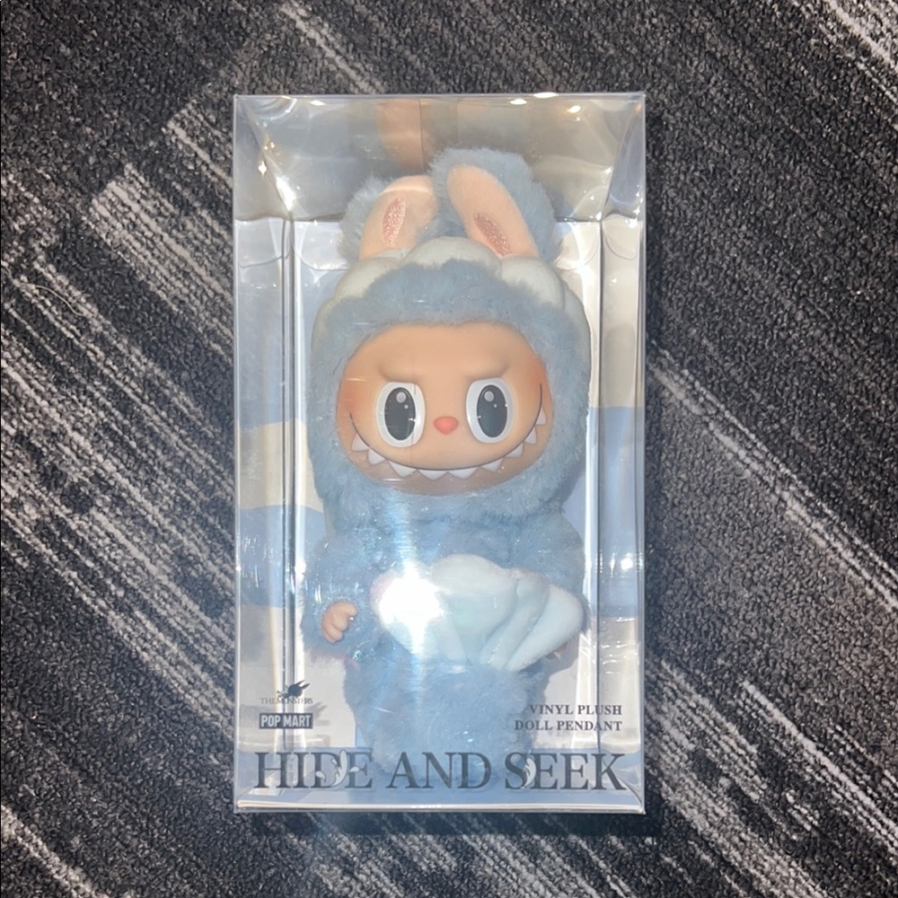 Hide and Seek Blue Vinyl Plush Doll Pendant